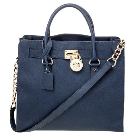 michael kors gratis tasche douglas|Michael Kors tasche angebot.